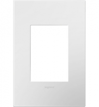 Legrand AWP1G3WHW4 - Gloss White on White